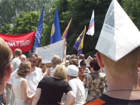 "Единая Россия" на митинге в Пятигорске. Фото Антона Колесника.