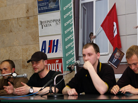 Участники "захвата" Минздрава. Фото: Каспаров.Ru