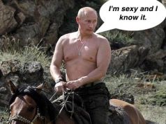 Путин с голым торсом. Фото: Каспаров.Ru