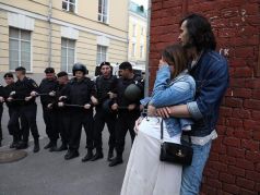 Росгвардия у Мосизбиркома, 14.7.19. Фото: Евгений Разумный, 