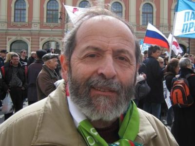 На петербургского депутата Вишневского составили протокол об участии в 