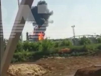 В Краснодарском крае горит НПЗ после атаки дронов