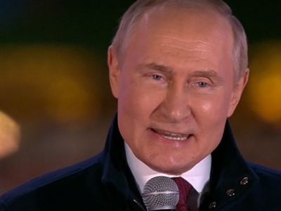 Путин подарил лидерам стран СНГ восемь колец, еще одно он оставил себе