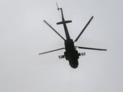 Неизвестные подожгли вертолет в Москве, ГУР утверждает, что он принадлежал военным