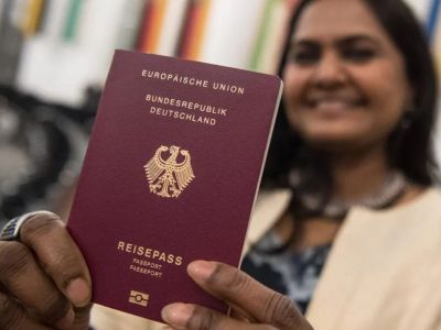Германия приняла закон об облегченном получении гражданства