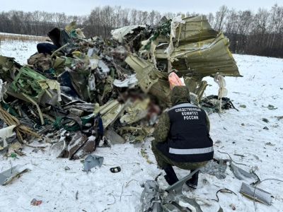 Место крушения военно-транспортного самолета Ил-76 в Белгородской области. Фото: ТАСС