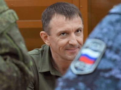 Суд перевел генерала Ивана Попова из СИЗО под домашний арест