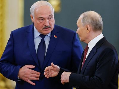 Лукашенко хочет с помощью РФ построить вторую АЭС и снабжать электричеством оккупированные регионы