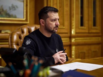 Зеленский ввел санкции против Порошенко, Коломойского и Медведчука